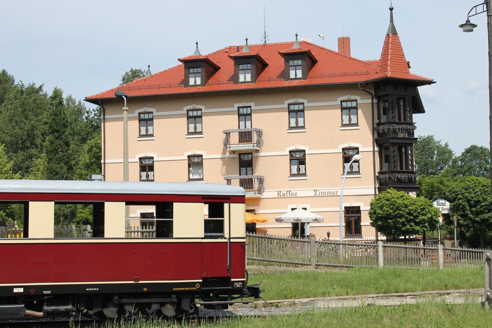 Hotel Bb Bahnhof Bertsdorf Olbersdorf Exterior foto